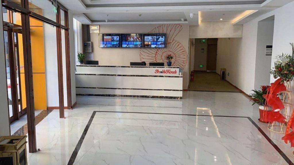 Shell Fangshan District Chengguan Metro Station 2*